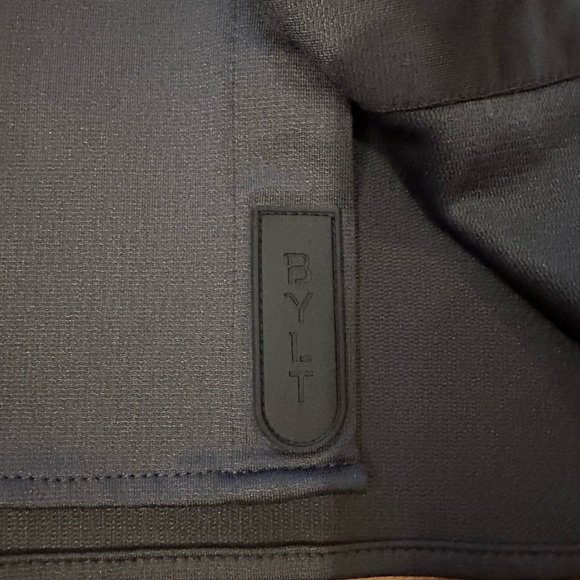 BYLT Executive Stretch Long Sleeve Button Down Gray Shirt - Men’s Medium EUC - Picture 6 of 12